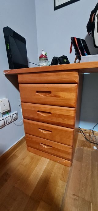 Dormitorio juvenil madera maciza