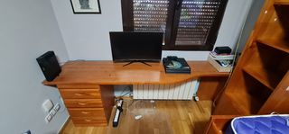 Dormitorio juvenil madera maciza