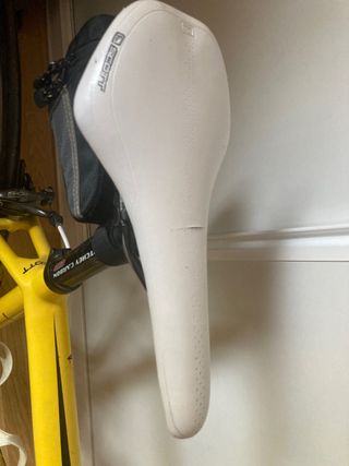 Bicicleta de carretera Scott (fibra de carbono)