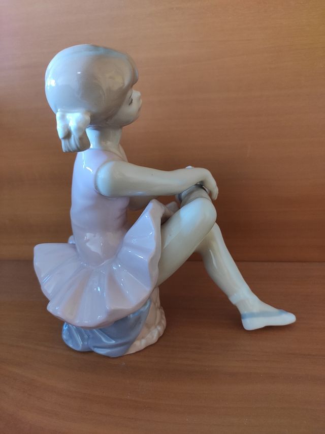 Figura D'AVILA.