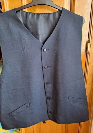 Traje de Americana, Chaleco y Pantalón de Hombre
