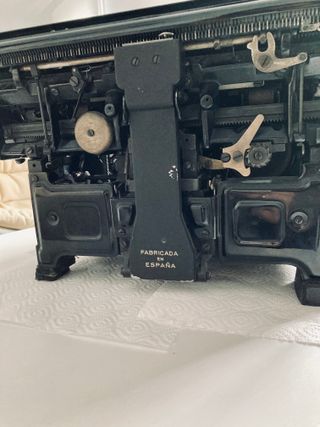 Hispano Olivetti M40 Máquina de escribir