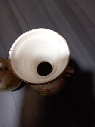 Coppia di vasi in ceramica dipinti  Chianciano