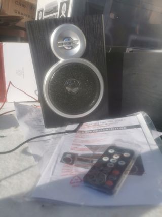Sistema compacto DAB+ tocadiscos con transmisión p