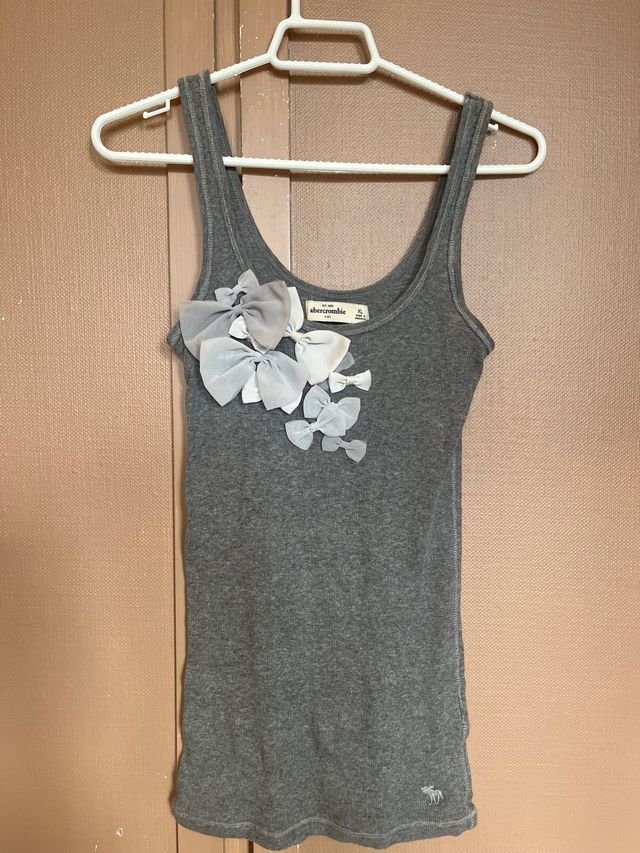canotta Abercrombie kids xl o ragazza xs cotone