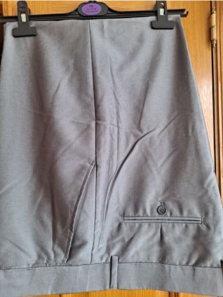 Traje de Americana y Pantalón de Hombre