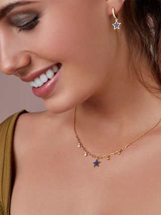 COLLAR Y PENDIENTES ESTRELLA PLATA BAÑADA EN ORO