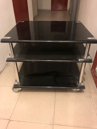 mesa television ruedas