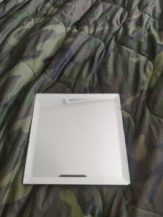 Vela pirámide (sin soporte de cristal)