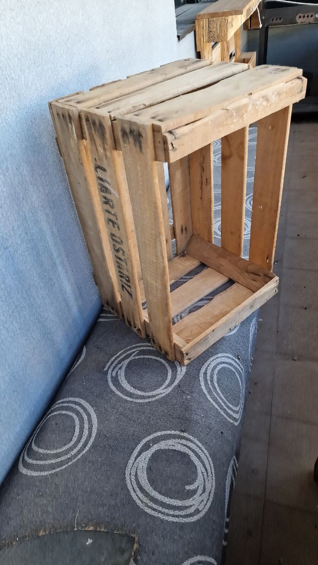 antiguas cajas de madera