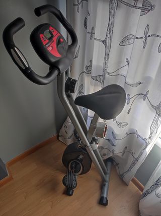 Bicicleta estática plegable