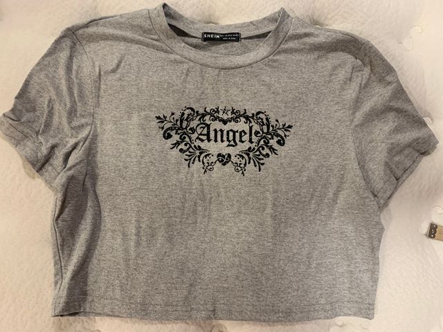 CAMISETAS .M/ CORTA SURTIDAS 4 UNIDADES