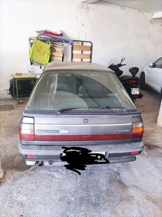 Renault 11 1988