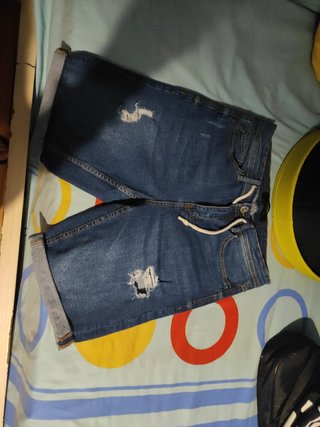 Pantalón corto