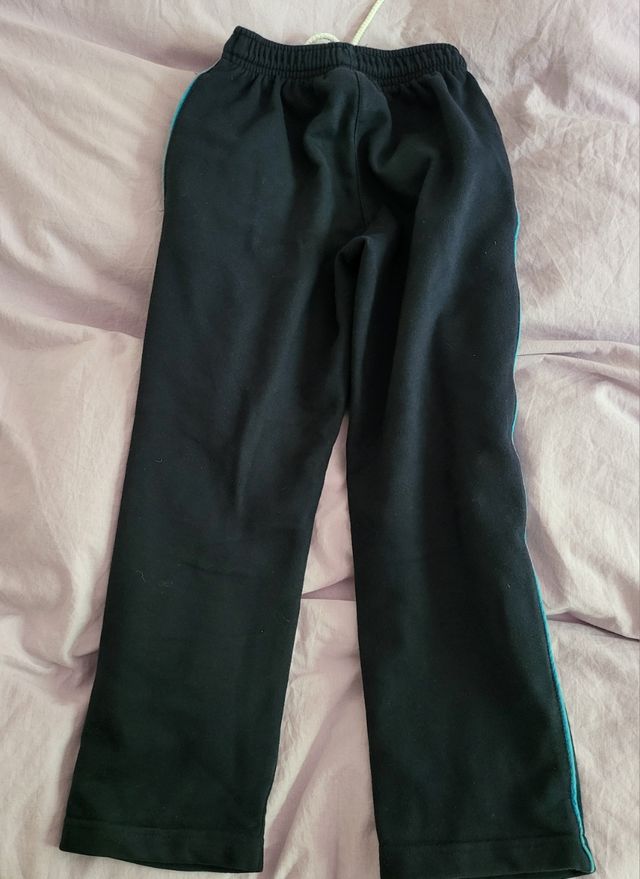 Uniforme colegio estudiantes