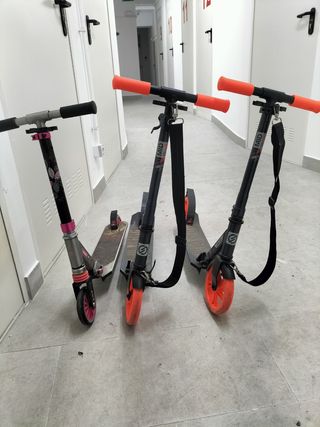 Lote de patines y patinetes