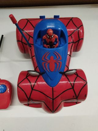 Coche teledirigido Spiderman 