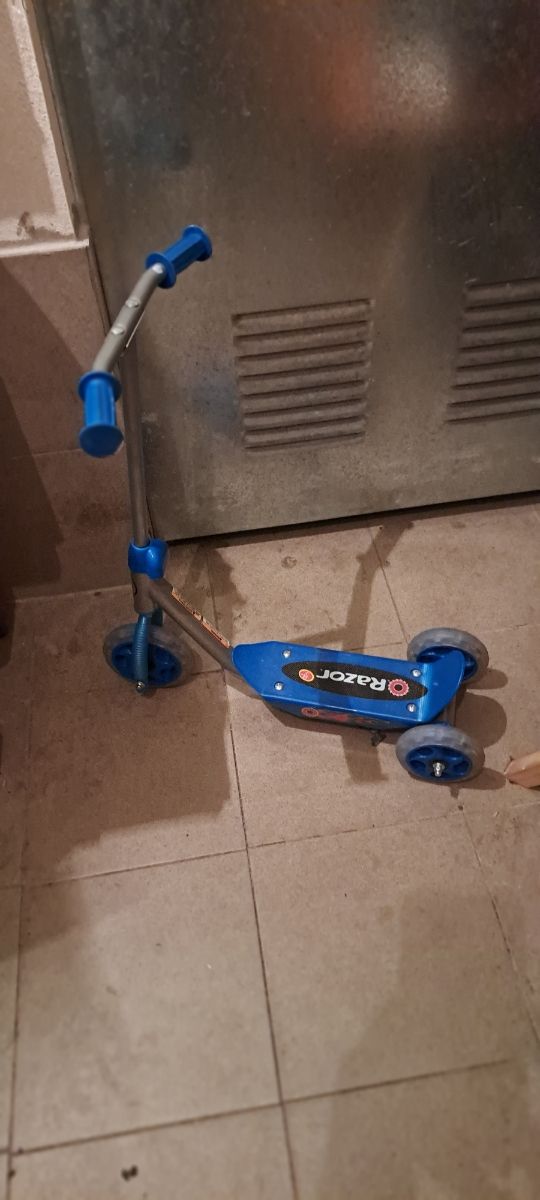 patinete 3 ruedas negociable