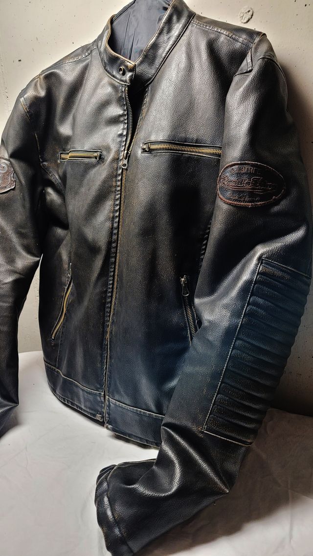 Cazadora motera polipiel