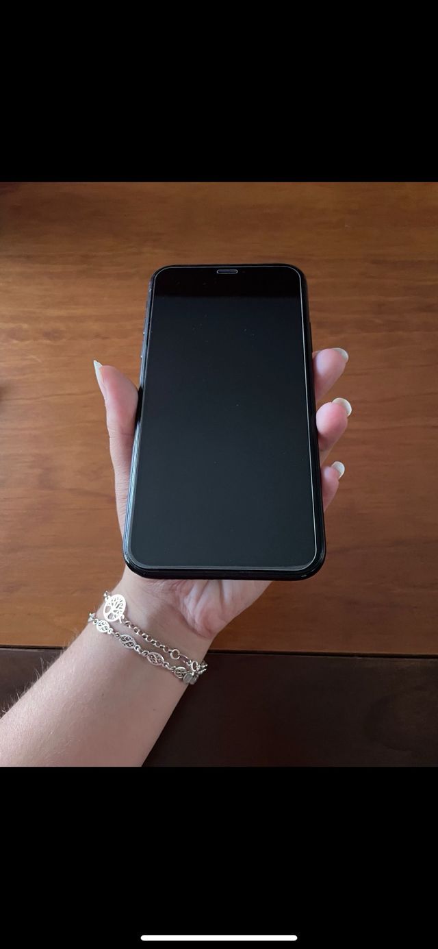 Iphone Xr 128Gb(Regalo 4 Fundas+Cristales)