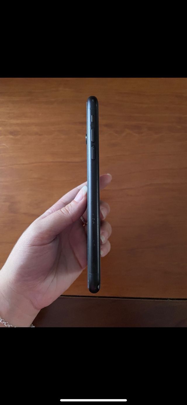 Iphone Xr 128Gb(Regalo 4 Fundas+Cristales)