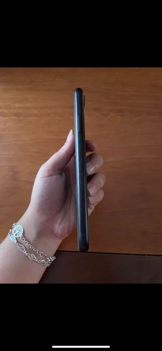 Iphone Xr 128Gb(Regalo 4 Fundas+Cristales)