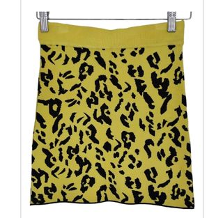 Minifalda de estampado "zara".