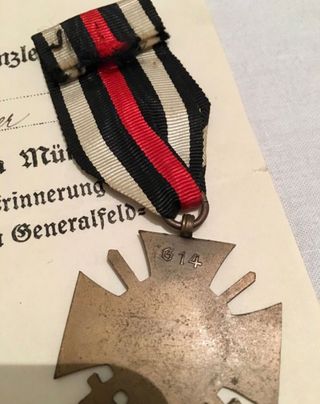 MEDALLA Y CONCESION CRUZ DE HINDEMBURG