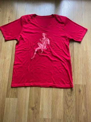 Camiseta manga corta roja muñeca T.SG