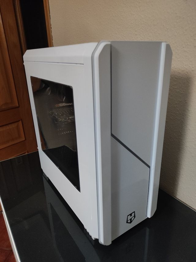 PC GAMING GTX 1660 SUPER RYZEN 7 de segunda mano por 750 EUR en