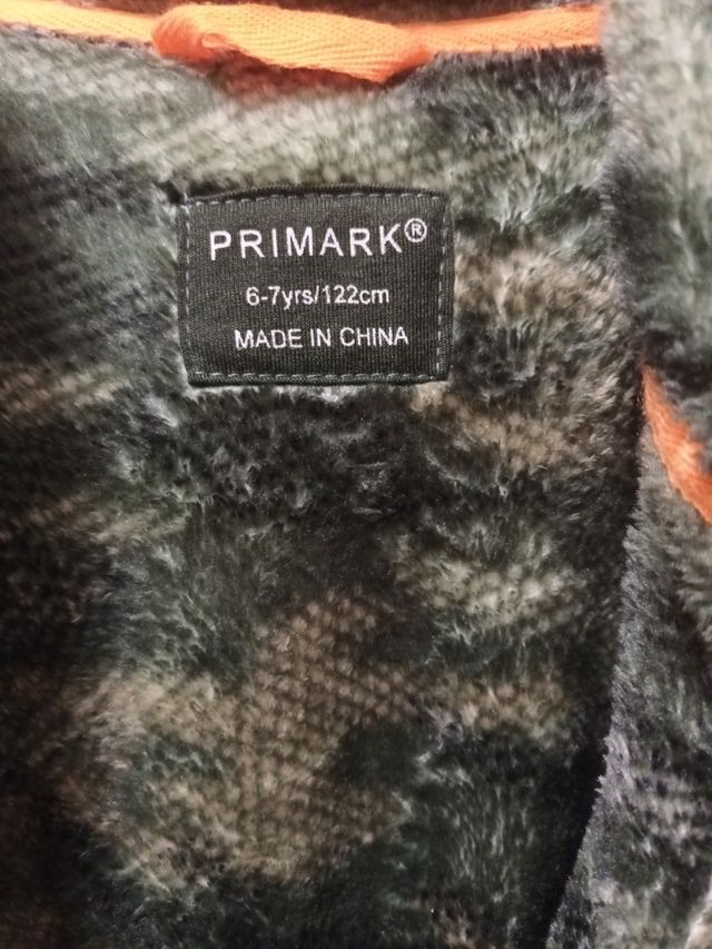 Bata de casa niño serpiente