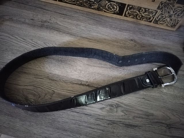 Cintura donna Carpisa nera lucida