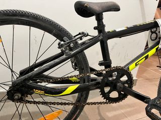 Bicicleta bmx GT junior 