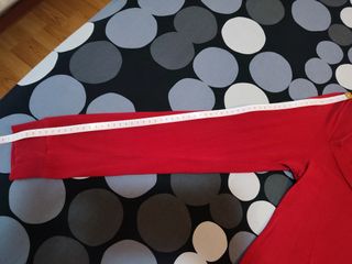 Camiseta escote en U