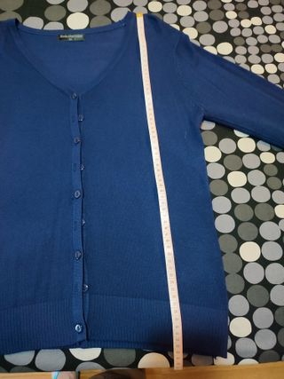 Cárdigan con cuello de pico