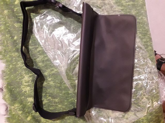 Marsupio idrorepellente