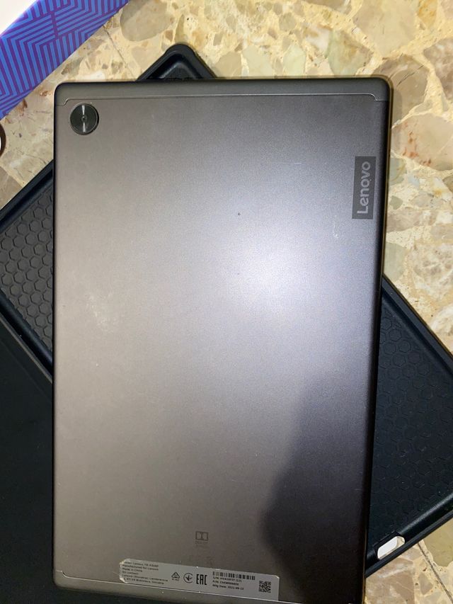 lenovo tab M10 HD
