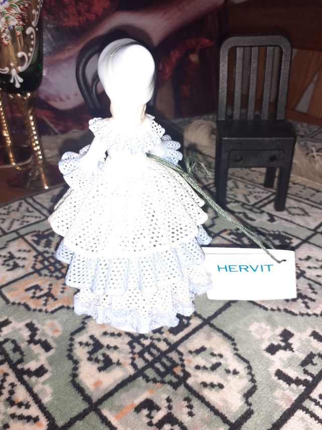 Hervit Dama in Porcellana