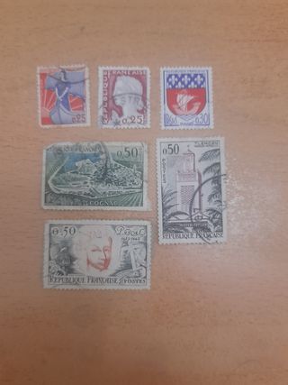 Lote de sellos franceses, 12 euros.