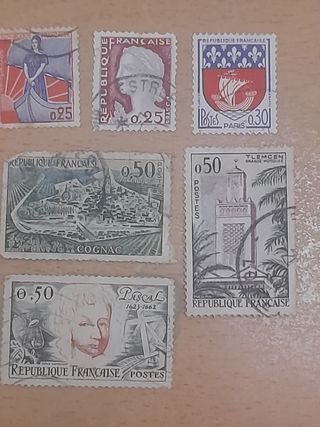 Lote de sellos franceses, 12 euros.