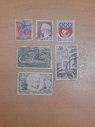 Lote de sellos franceses, 12 euros.