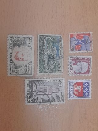 Lote de sellos franceses, 12 euros.