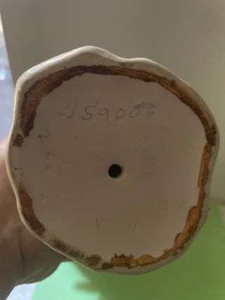 preciosa figura porcelana fina,antigua, tipo lladr