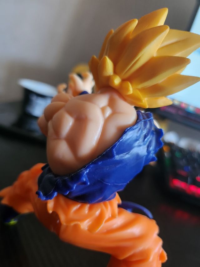 Goku - Super-Saiyan - Action Figure