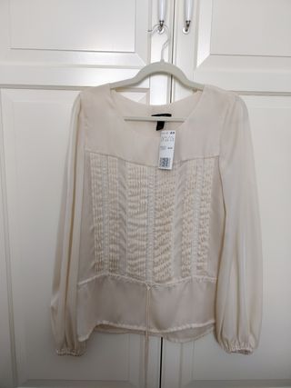 Bluson beige claro Talla M Mango