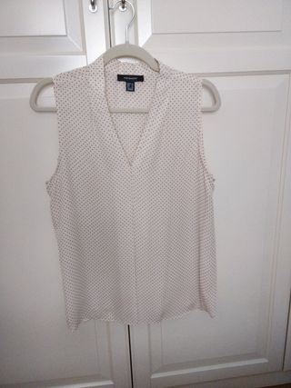 Camisa topos beige talla 40 Primark