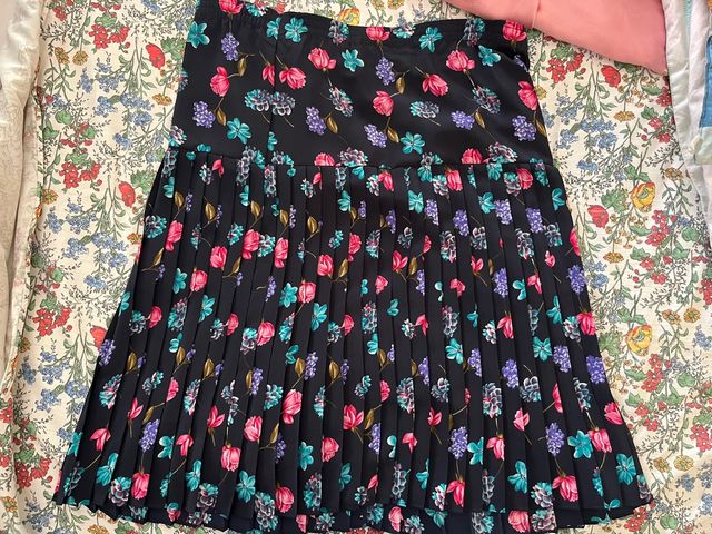 Gonna a fiori elasticizzata