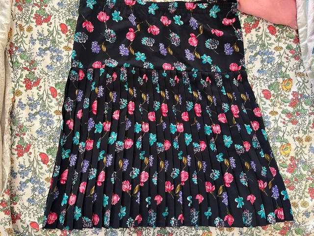 Gonna a fiori elasticizzata