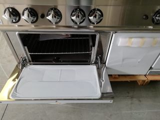 Cocina LUXURY a gas 4 fuegos con Barbacoa