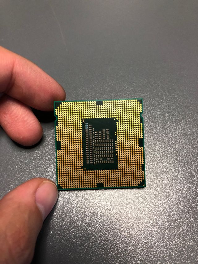 Procesador Intel Core i3 2100